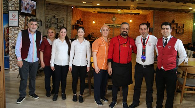 Burada Mehmetçik’e yemek bedava
