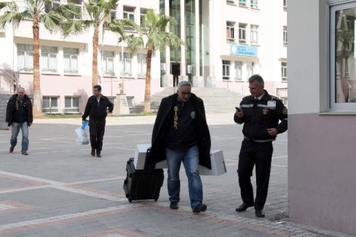 Burç okulları’nda bilgisayar ve hard disklere el konuldu