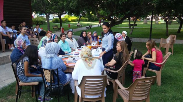 Büyükşehir ve AKDAM, mağdur kadını korumak için işbirliği yapıyor