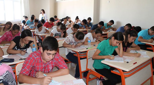 Büyükşehir'in gençlik merkezlerine talep yoğun