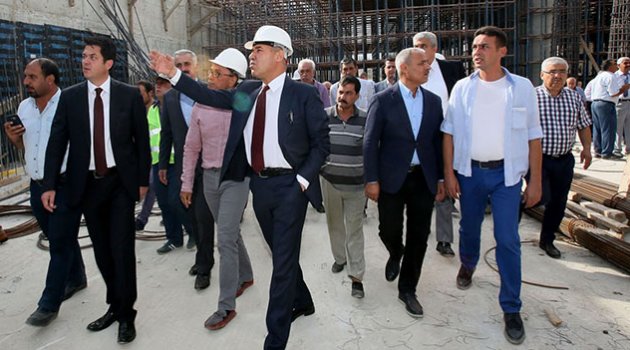 Büyükşehir'in yol çalışmaları