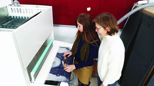 Ç.Ü.’ye TC-2 jakar makinası kazandırıldı
