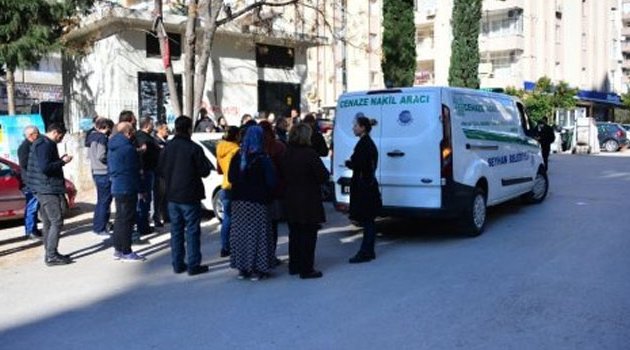Çadırda ölen kimsesiz adamı mahalleli sahiplendi