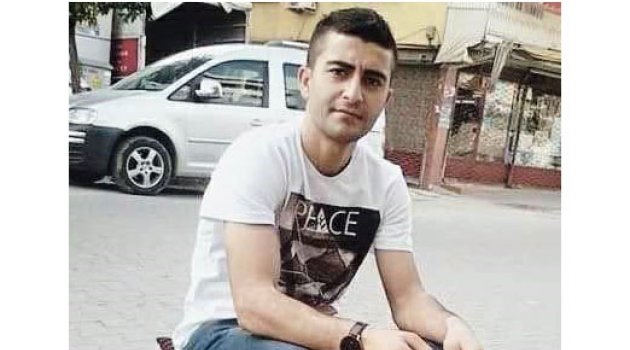 Çaldığı sigaraları mahalleliye dağıttı