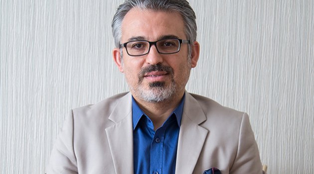 Canatar: “Kadınlarımızı pembe taksi ile değil, pembe hayallerini yok etmeyerek koruyabiliriz”