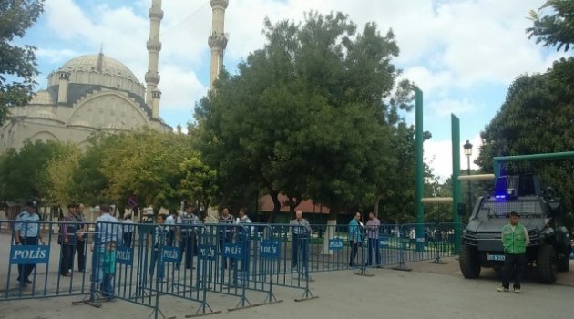 Canlı bomba alarmı