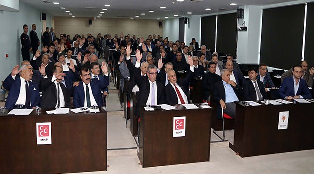 Carrefoursa ve Forum AVM Meclis’ten Geçti