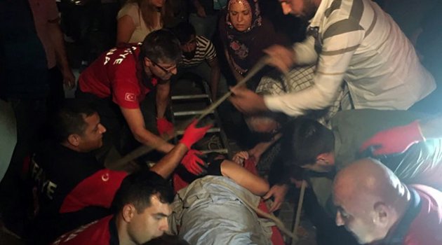Çatıdan düşen kız ağır yaralandı