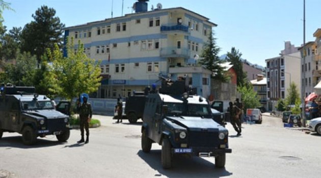 Çatışmada yaralanan 1 polis memuru şehit oldu