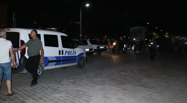 Çay bahçesinde silahlı saldırıya uğradı