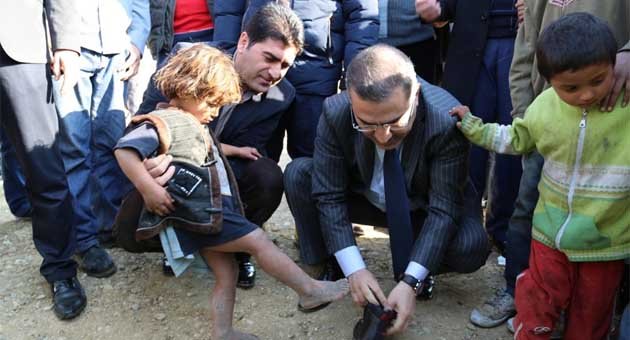 Çelikcan’dan sığınmacılara ziyaret
