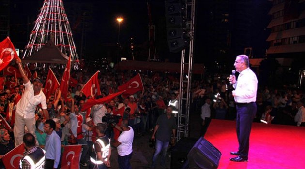 Çelikcan: "İkinci emre kadar meydanlardan ayrılmıyoruz"