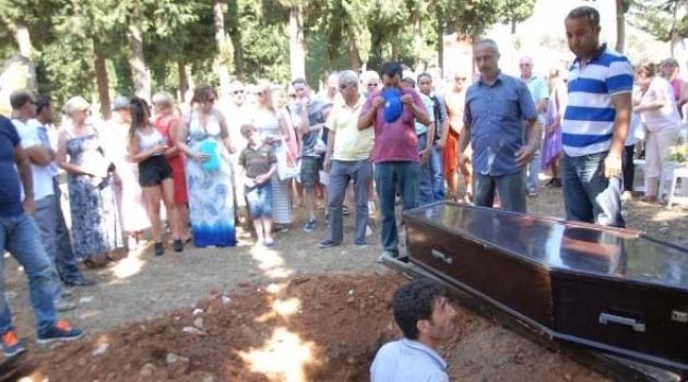 Cenazeden eğlenceye koştular çünkü...