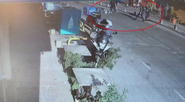 Cenazeye gelen şahıslar arasında silahlı çatışma! 3 yaralı