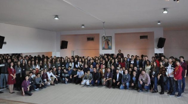 Çerkes gençleri Adana’da buluştu