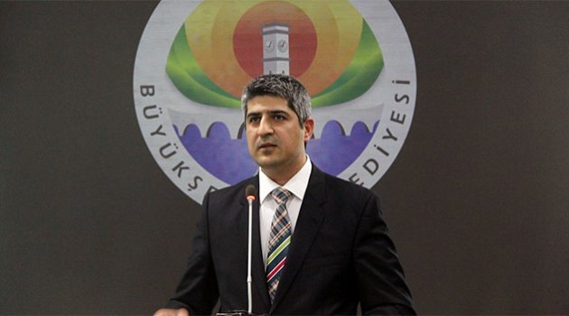 Çetinkaya: "Büyükşehir, 2 milyar 400 milyon lira borçlu"
