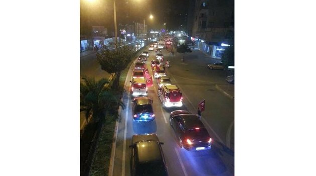 Çevirme Radar grubu Adana’yı ayağa kaldırdı