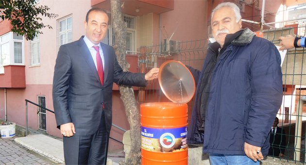 Ceyhan Belediyesi’nden ekmek kumbarası