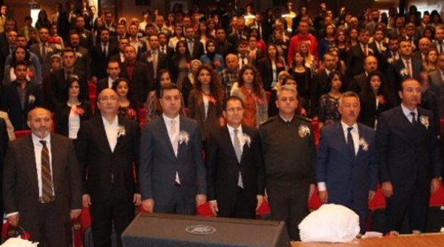 Ceyhan’da Öğretmenler Günü kutlandı