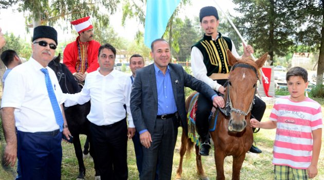 Ceyhan Kırım Türkleri bir araya geldi