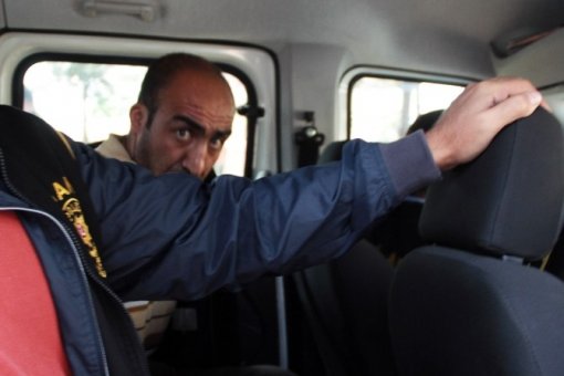 Cezaevi firarisi 15 yaşındaki kızı taciz etti