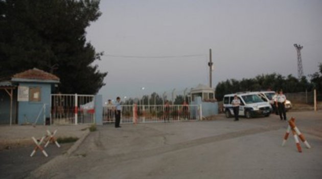 Cezaevine FETÖ operasyonu