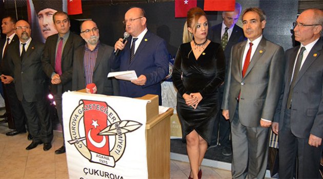 Vural Köse ve Pelin  Erkocu ödüllerini aldı