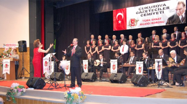 ÇGC TSM Korosu’ndan 40. yıl konseri