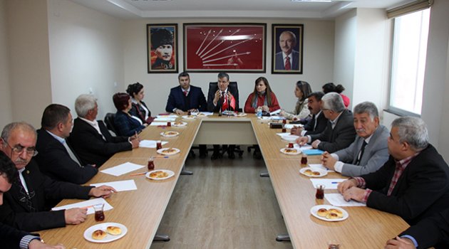 CHP’de parti içi eğitim