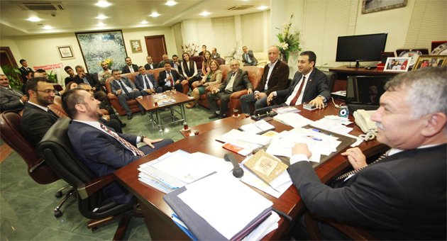 CHP İl Yönetimi Başkan Karalar’ı ziyaret etti