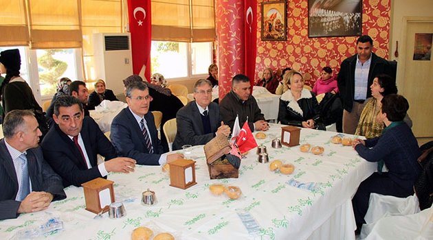 CHP İl Yönetimi şehit aileleriyle buluştu