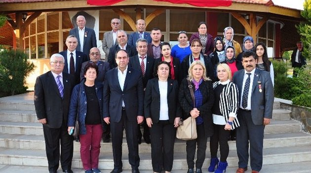 CHP’li Tümer: “Gaziler ve şehit yakınları görmezden gelinemez”