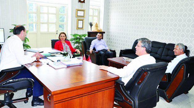 CHP'li milletvekillerinden bayram turu