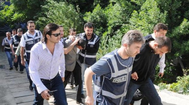 Cinayet ve yaralama suçundan beraat etti, Yargıtay kararı bozunca 35 yıl hapse çarptırıldı