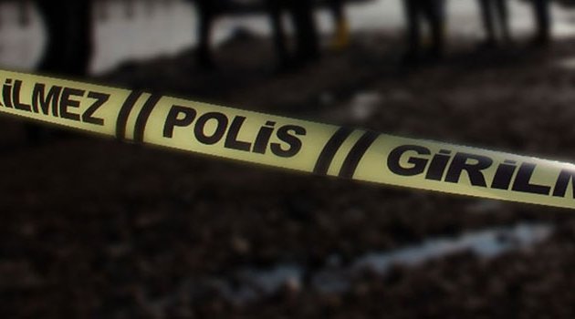 Cinnet getiren adam dehşet saçtı! 1 ölü 3 yaralı