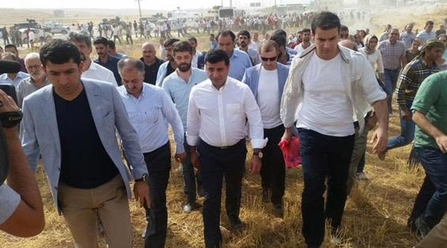 Cizre’ye giden HDP’lilere güvenlik engeli