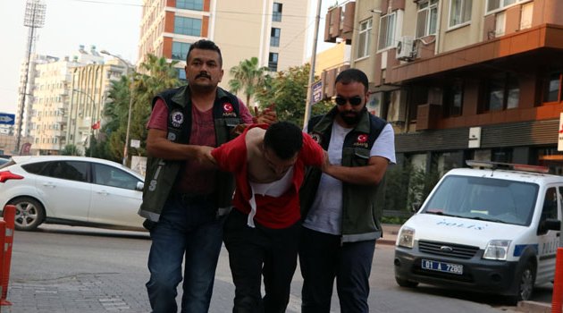 Çocuk tacizcisini vatandaşlar dövdü