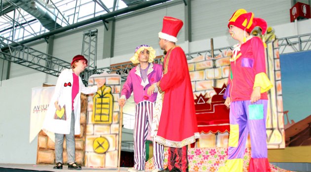 Çocukları “Sevgi Ülkesi”ne götürdüler