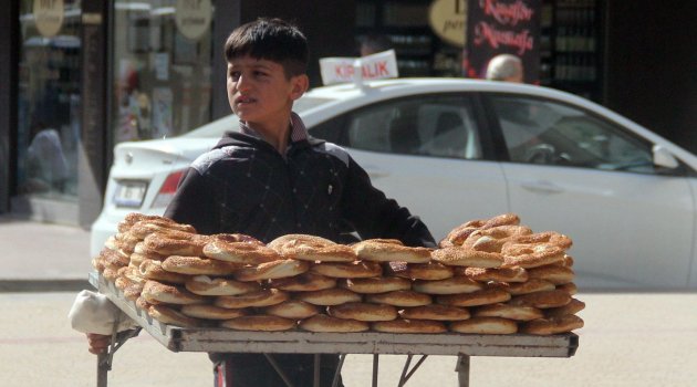 Çocukların ekmek mücadelesi