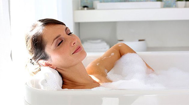 Çok sıcak suda yıkanmanın ve sık banyo etmenin zararları