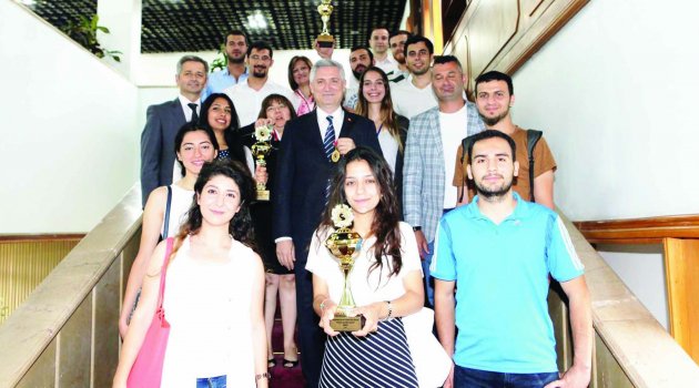 ÇÜ Dragon Takımı  Kibar’ı ziyaret etti