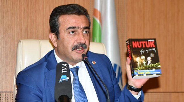 Çukurova Belediyesi Nutuk dağıttı