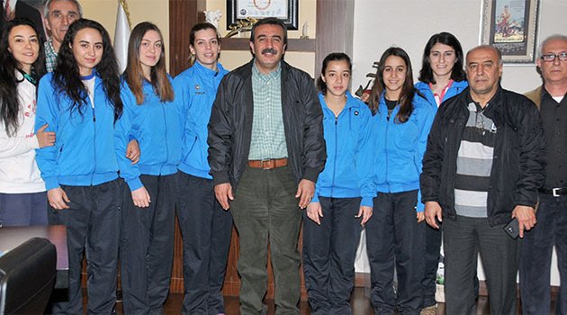 Çukurova Belediyespor 2. Lig yolunda
