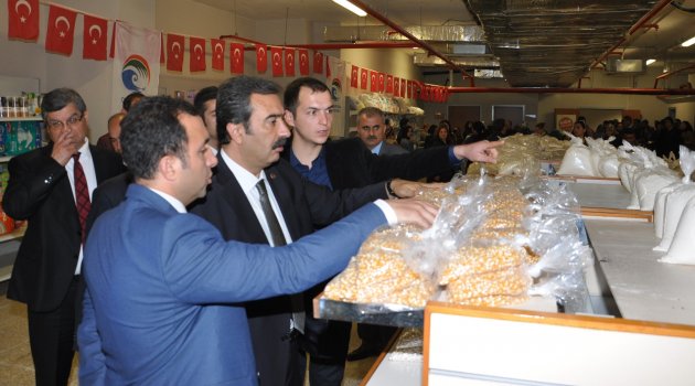 Çukurova’da yoksullara Gıda Bankası