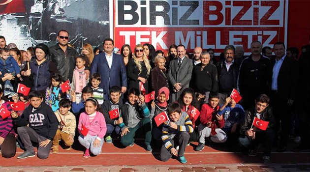 Çukurova GİAD’dan demokrasi için sinema tırı