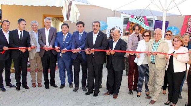 Çukurova GİAD huzurevine 4 küçük ev yaptırdı