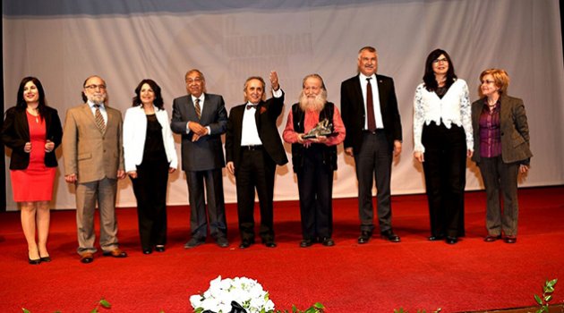 'Çukurova Ödülü' İsa Çelik'e verildi