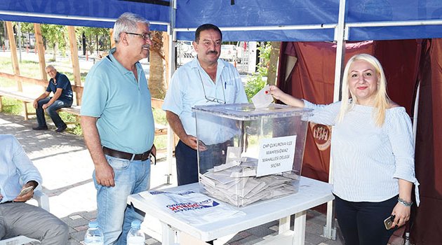 Çukurova'da demokrasi şöleni