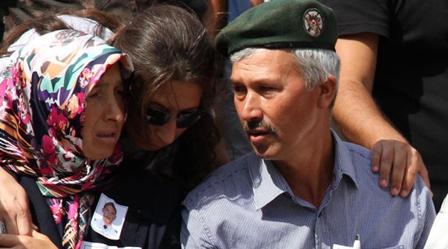 Dağlıca şehidini 10 bin kişi uğurladı