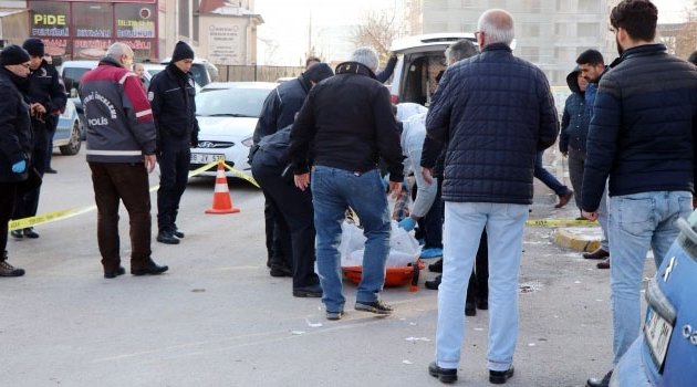 Damadını av tüfeği ile öldürdü